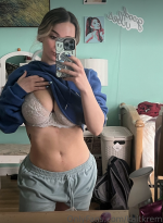 Kaitlyn Krems (3).png