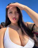 ur6moms9favs  (1).jpg