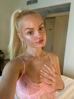 AubreyLuvss  (3).jpg