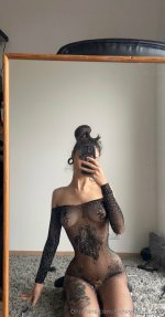 honeycrush_555  (3).jpg