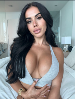 Desireedee_xo (2).png